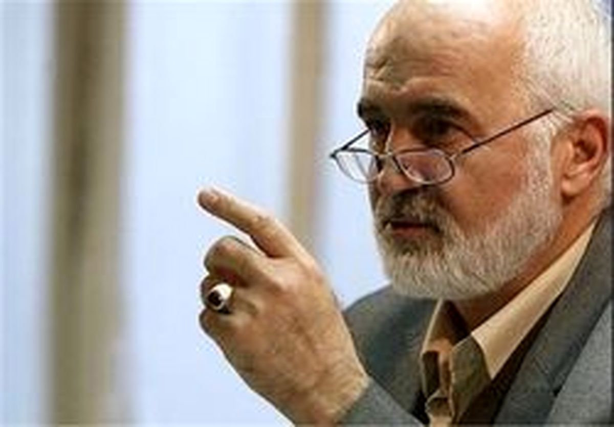 توکلی: دیده بان شفافیت تا چند روز آینده در مورد ویلای فیروزآبادی موضع گیری خواهد کرد/ از اقدام عدالت طلبانه دانشجویان تشکر می‌کنم/ اگر همه اعتراض کرده بودیم الان این وضعیت پیش نمی‌آمد