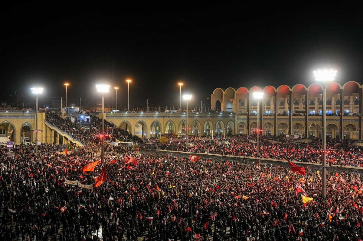 تعطیلی ۱۰ استان عراق در روز تشییع رهبر شهید انقلاب