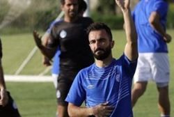 حمله هواداران پرسپولیس به شاه ماهی استقلال