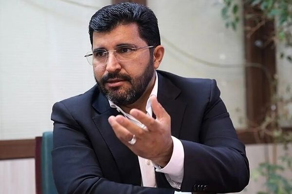 قرائت گزارش کمیسیون اصل ۹۰ درباره فرونشست زمین