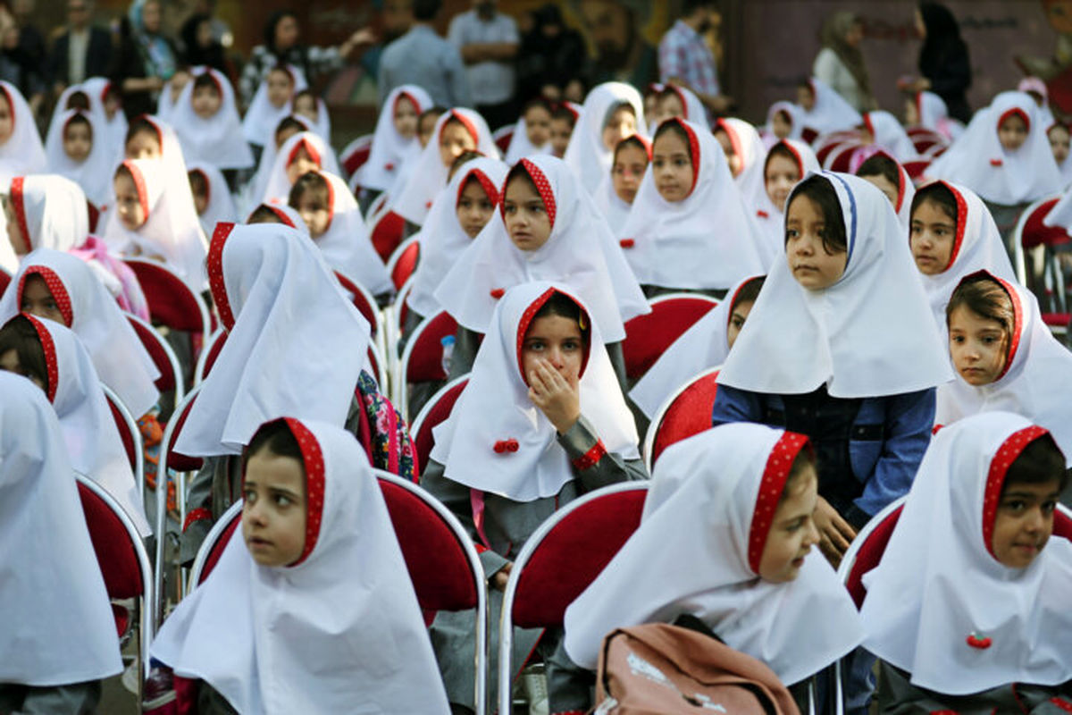 آغاز جشن شکوفهها در کشور