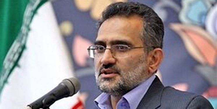 حسینی: دولت سیزدهم دولتی میدانی است