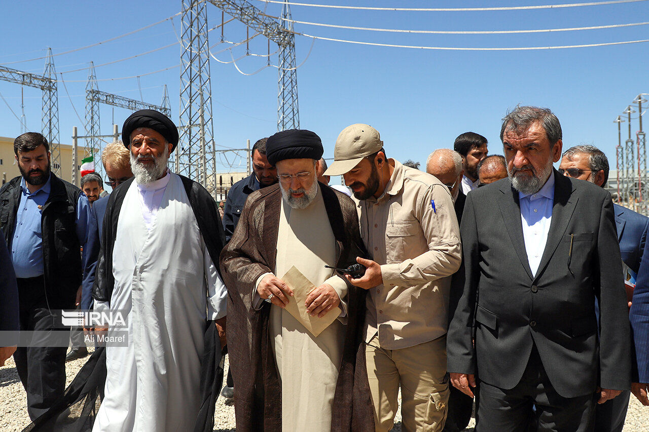 تصاویر: سفر رئیس جمهور به خوزستان