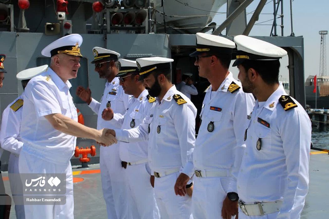 تصاویر: بازدید فرمانده نیروی دریایی روسیه از نیروی دریایی ارتش