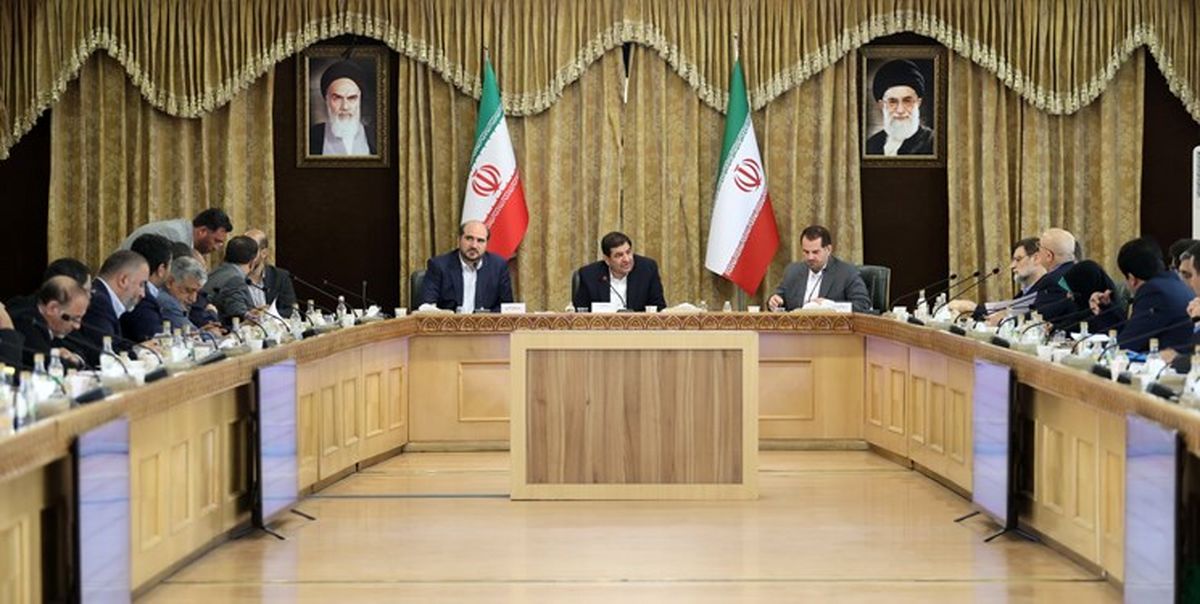 جلسه مخبر برای طرح‌های نیمه تمام کهگیلویه و بویراحمد در سفر استانی رئیسی