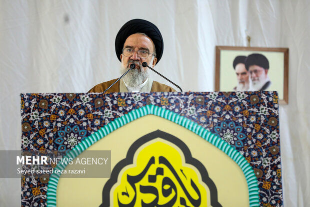 آیتالله خاتمی: جمهوری اسلامی ایران هرگز ذلت را نخواهد پذیرفت