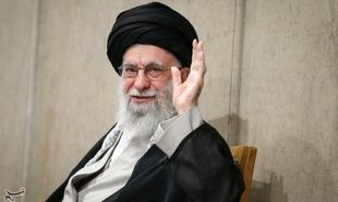 عزاداری شهادت امام رضا (ع) با حضور رهبر معظم انقلاب