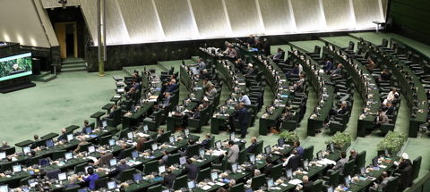 امیر موسوی و عراقچی در جلسه غیرعلنی مجلس چه گفتند؟/ نمایندگان: تیم مذاکره‌کننده باید مراقب «فرانچسکوها» و «اسنپ‌بک‌ها» باشند