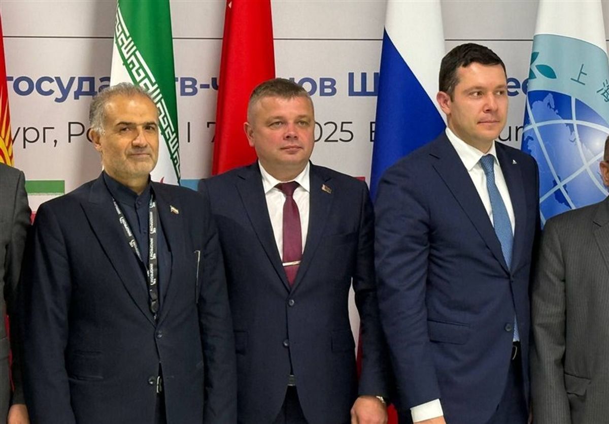 دیدار سفیر ایران با نمایندگان کشورهای شانگهای