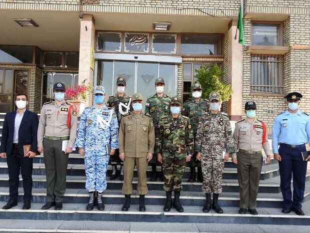 نشست صمیمی سرلشکر موسوی با دانشجویان 