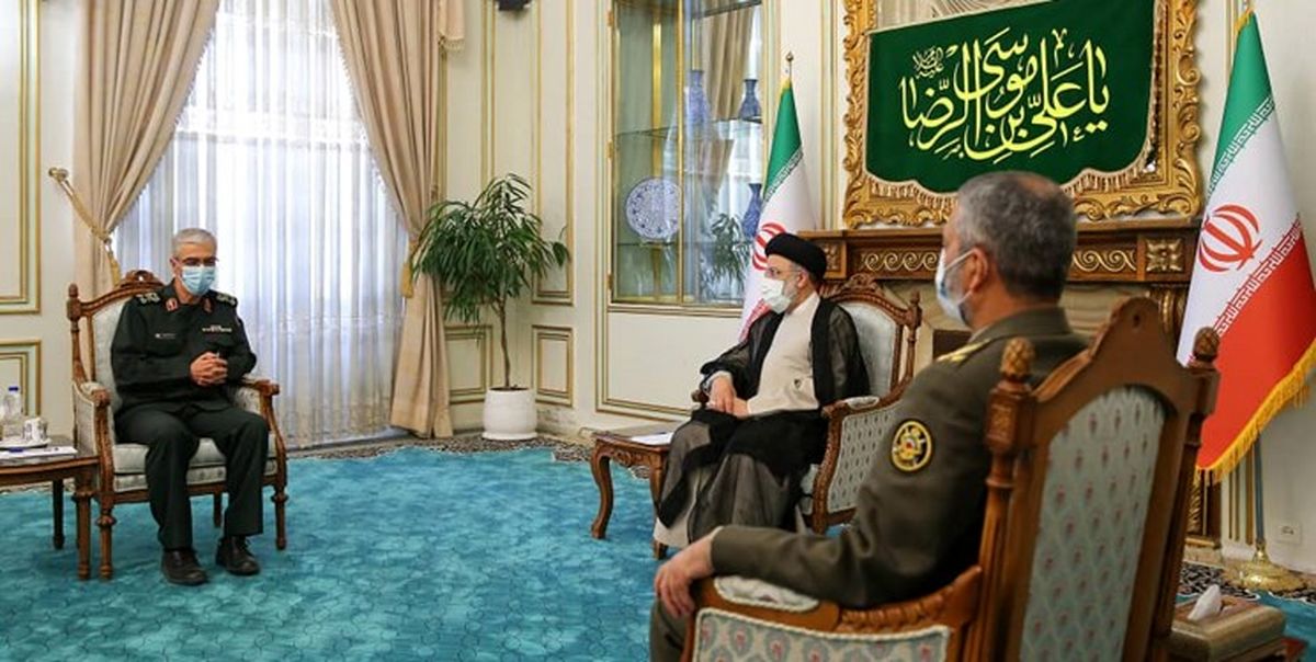 دیدار رئیس ستاد کل نیروهای مسلح با آیتالله رئیسی  چه گذشت؟