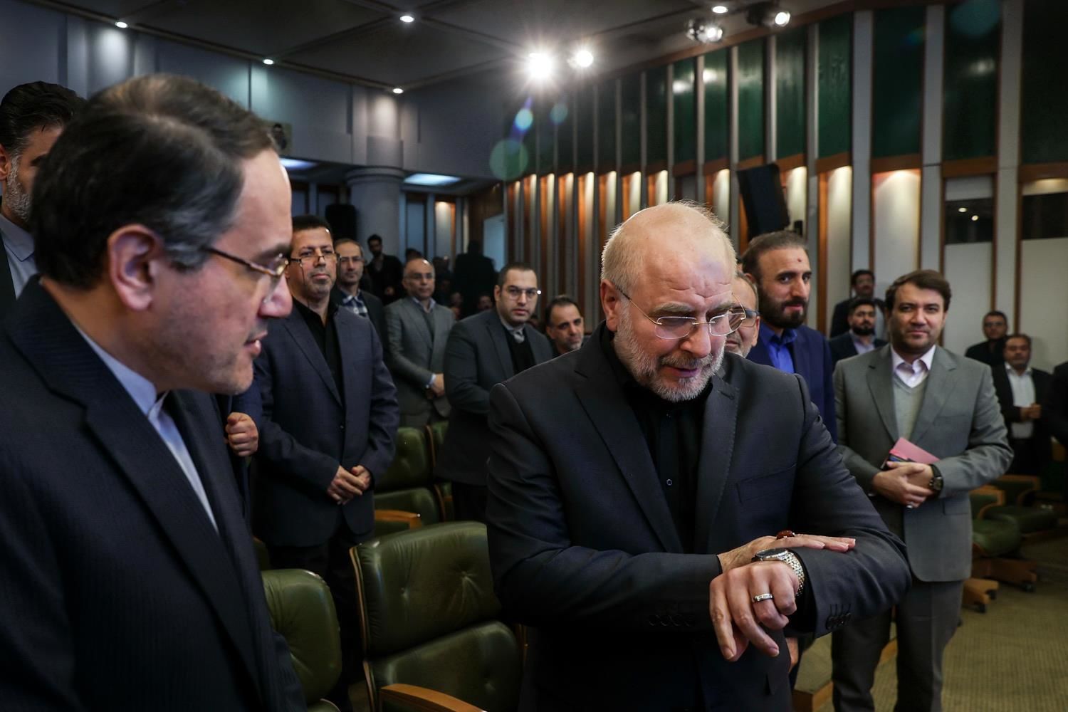 تصاویر: آیین تقدیر از پژوهشگران برتر مرکز پژوهش‌های مجلس با حضور قالیباف