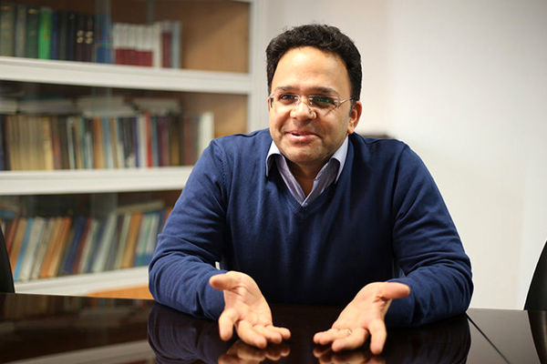 میانجی‌گری الیزه در مذاکرات