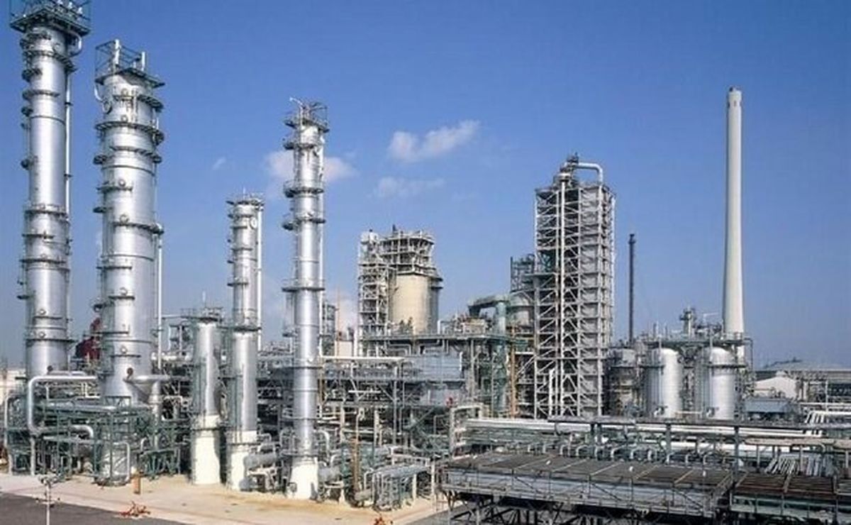 شریعتی: ساخت پتروپالایشگاهها سلاح خنثی ساز تحریم نفتی است