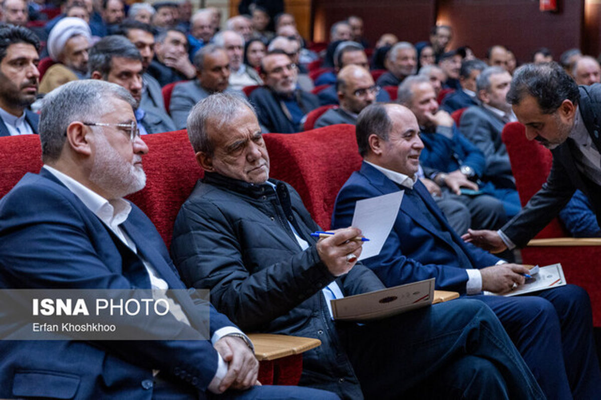 گزارش سفر رئیسجمهور به فیروزکوه، دماوند و رودهن