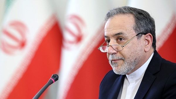 عراقچی: اسنپبک را بزرگتر از آنچه هست به مردم نشان ندهیم
