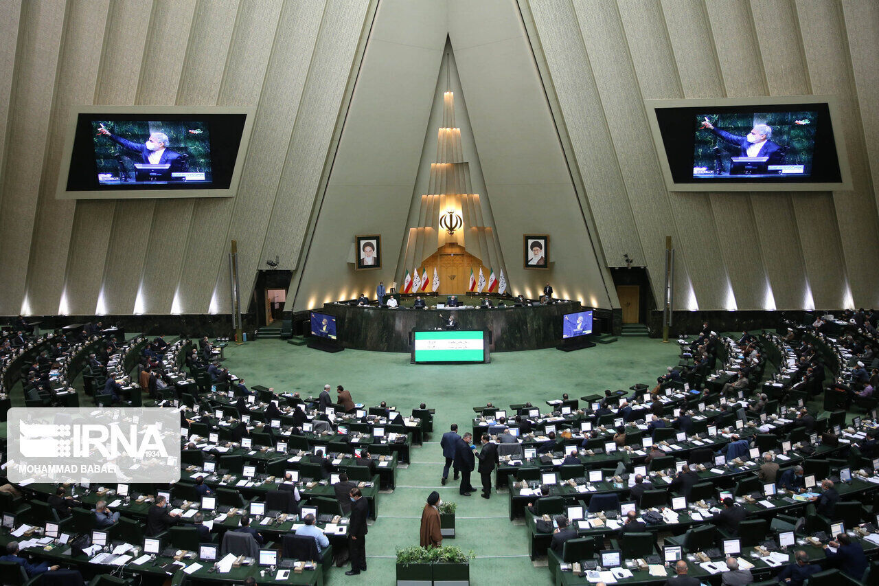 برگزاری شیفت سوم مجلس برای بررسی وزرای پیشنهادی