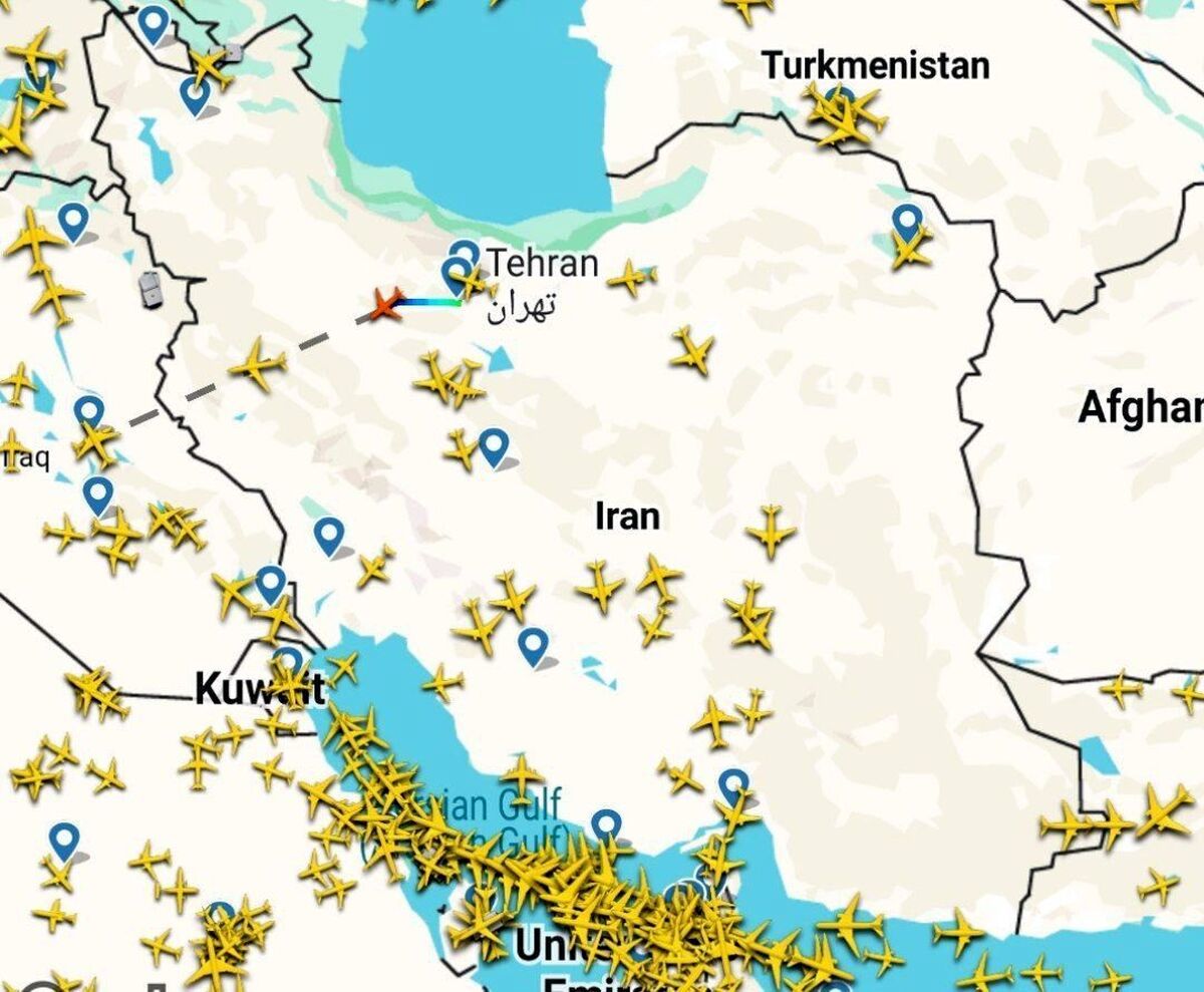 بسته شدن موقت آسمان غرب کشور دیشب