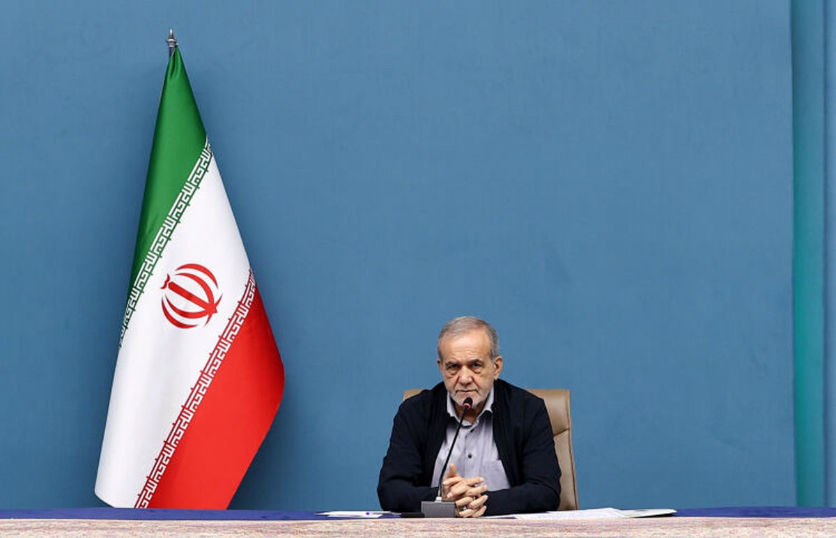 پزشکیان: از وضعیت آموزشی کشور انتقاد دارم