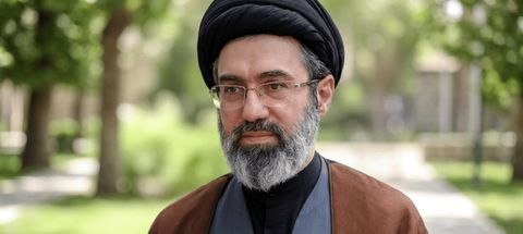 ابلاغ پیام تشکر رهبر معظم انقلاب از ملت ایران و عراق