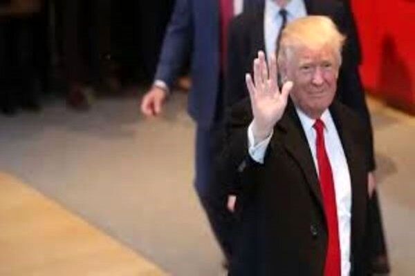 هافینگتون‌پست: خطر اصلی ترامپ نادانی خود اوست