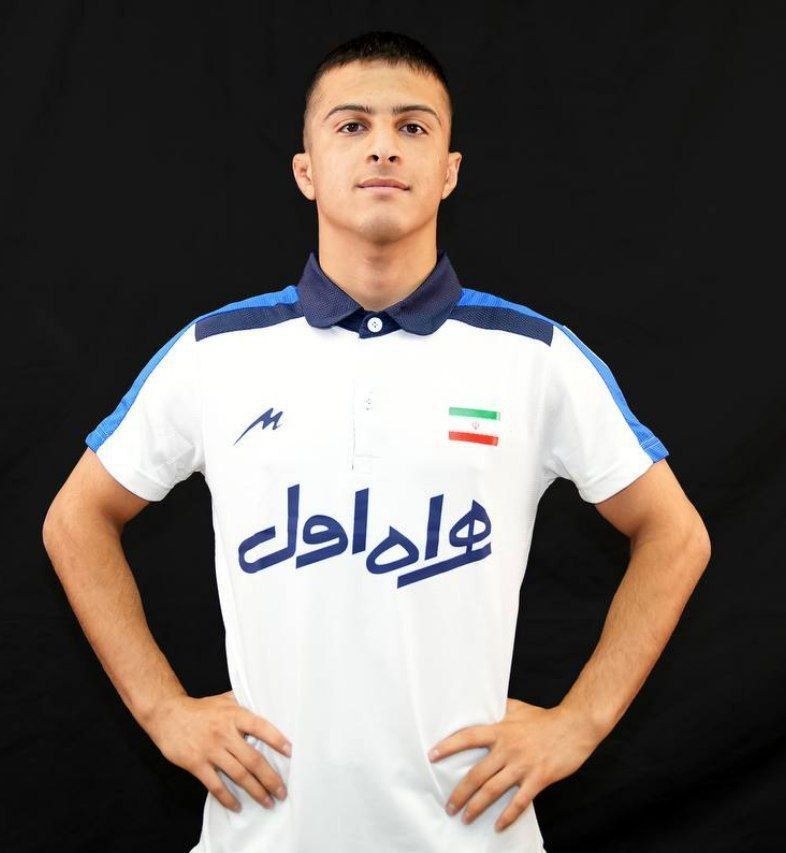 «والی‌زاده» راهی یک‌ چهارم شد