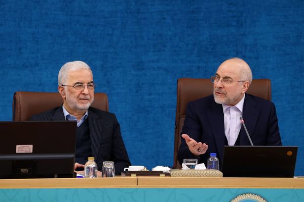 قالیباف: مردم‌سالاری دینی یک مبنای نظری و هویتی در نظام است