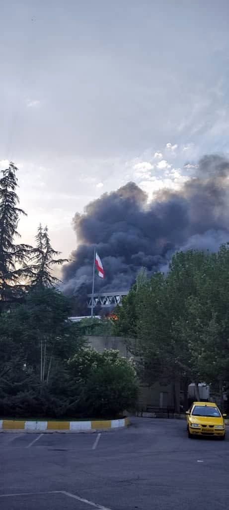 تصویری از ساختمان صداوسیما بعد از حمله اسرائیل +عکس