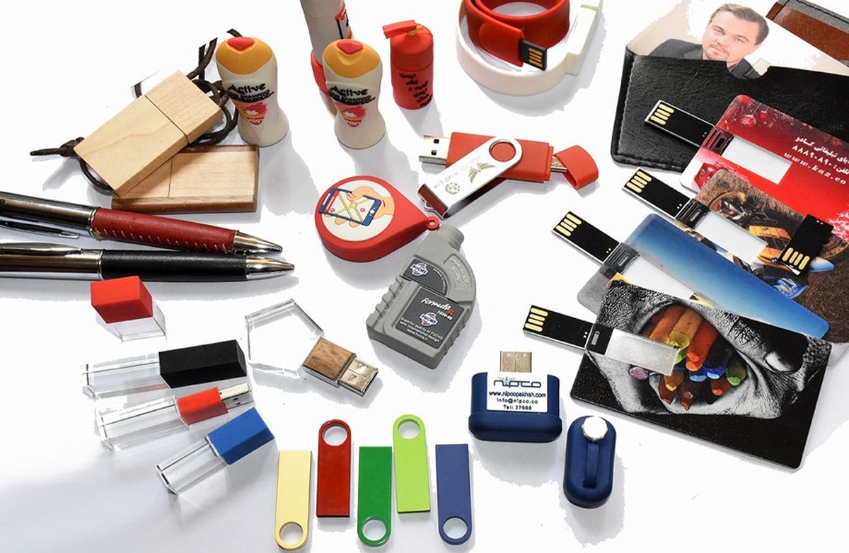 انواع فلش مموری ها و کاربرد آن به عنوان هدایای تبلیغاتی

