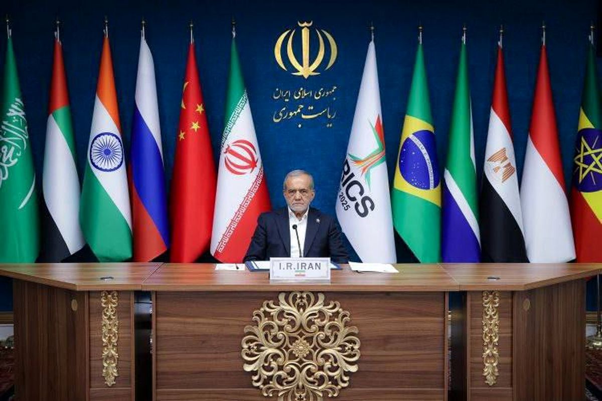 عکسی از حضور پزشکیان در نشست مجازی فوقالعاده سران بریکس