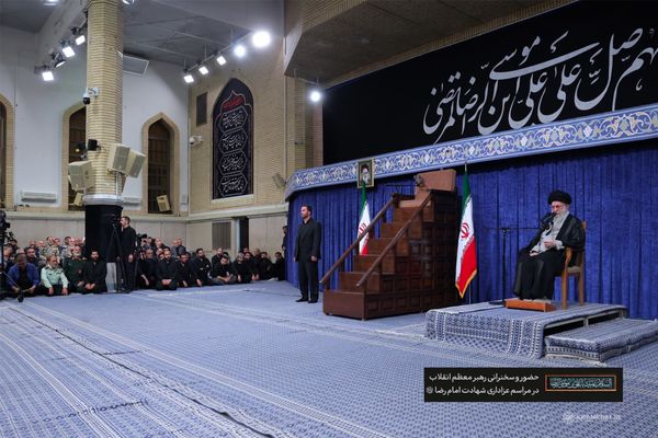  علت اصلی دشمنی آمریکا با ملت ایران چیست؟ 