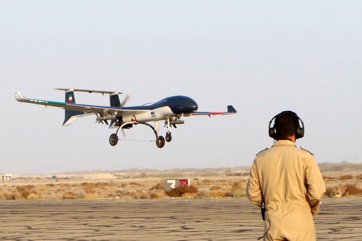 انجام عملیاتهای موفق با مدلهای پیشرفته پهپاد مهاجر ۶ و کمان ۱۲