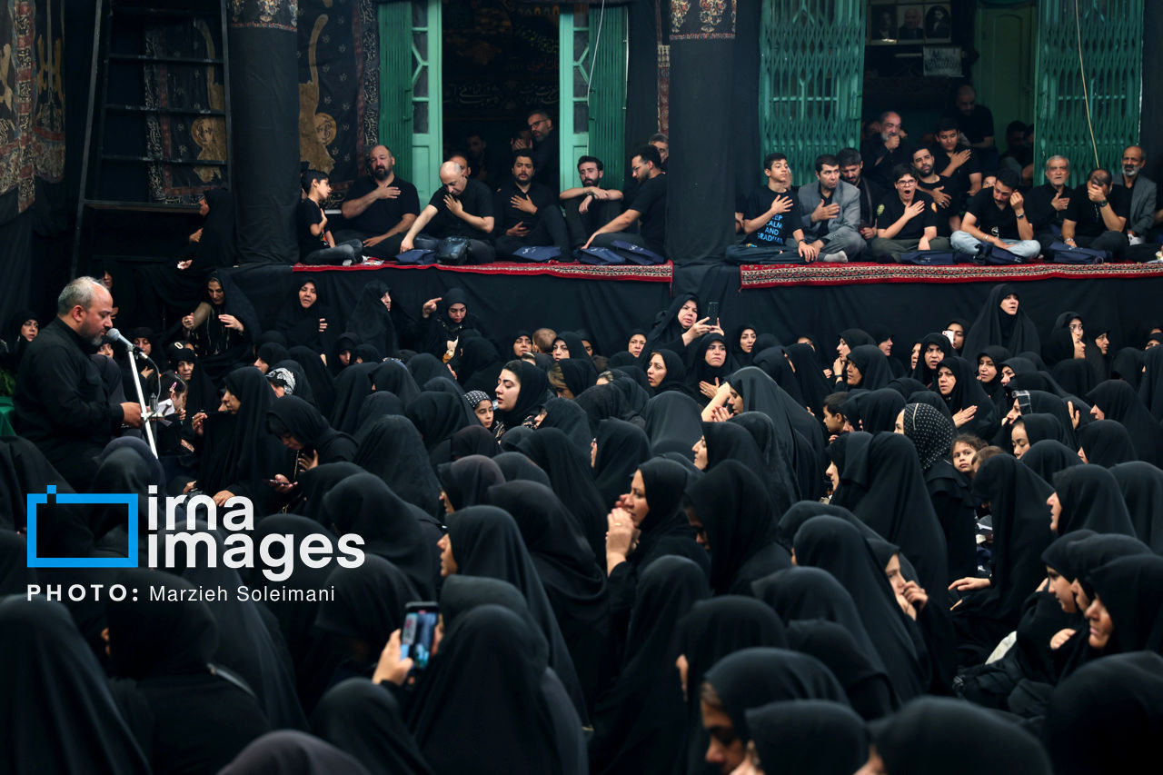 عزاداری روز ششم محرم در حسینیه سادات اخوی