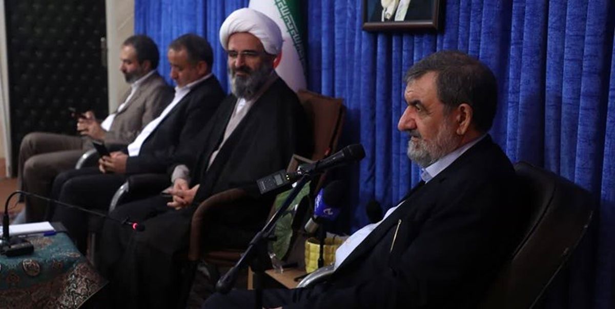  محسن رضایی: بسیاری از مشکلات اقتصادی مربوط به انحرافات رژیم پهلوی است