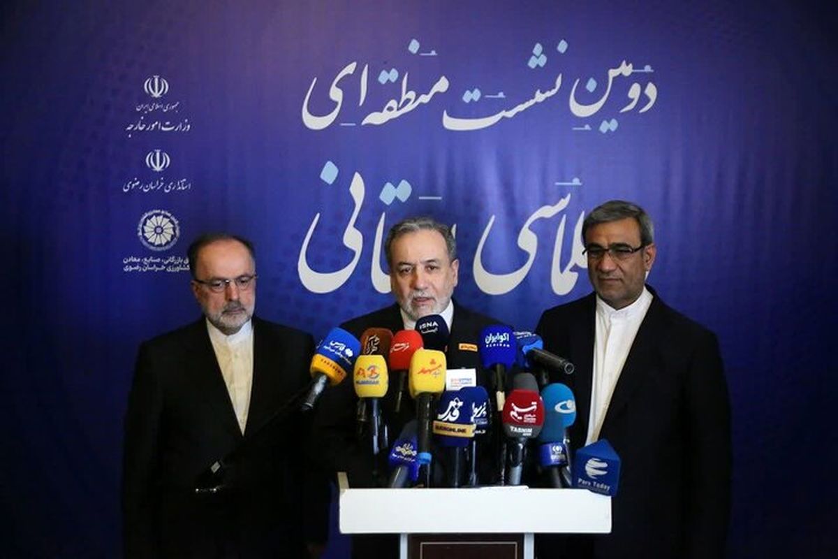 عراقچی: بی‌اثر‌سازی و خنثی‌سازی تحریم‌ها را به جد دنبال میکنیم