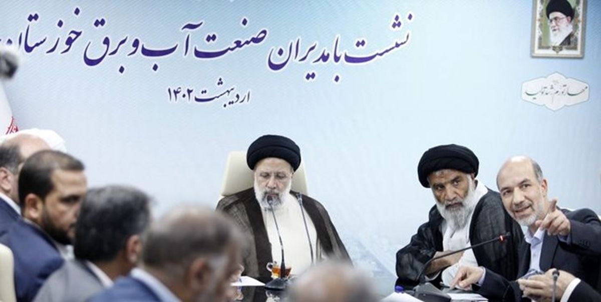 بازدید رئیس‌جمهور از رصدخانه آب و انرژی سازمان آب و برق خوزستان