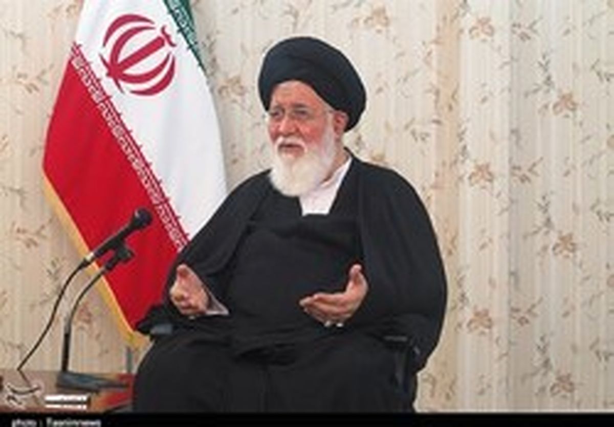 آیتالله علمالهدی: اقتصاد کشور مشکل حادی ندارد