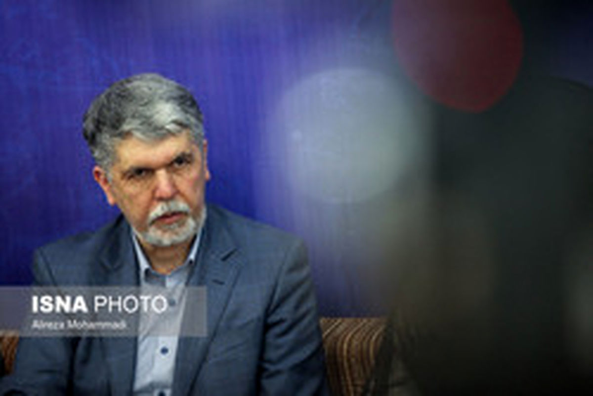 کارت زرد مجلس به وزیر ارشاد