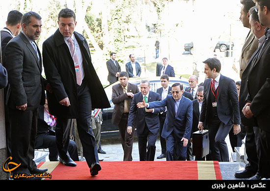 دیدار نخست‌وزیر ترکیه با روحانی
