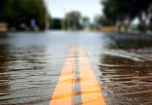 بارش باران در محور‌های ۴ استان