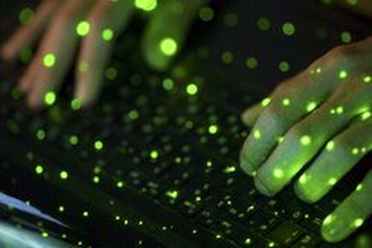 آیا واقعا می‌توانید تاریخچه فعالیت‌های‌تان در اینترنت را پاک کنید؟