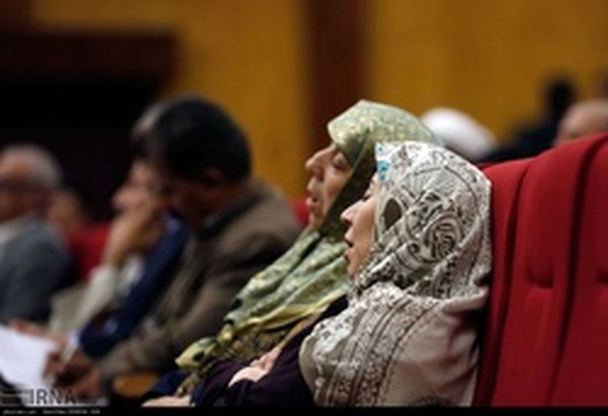 خواب شیرین هنگام سخنرانی جهانگیری +عکس
