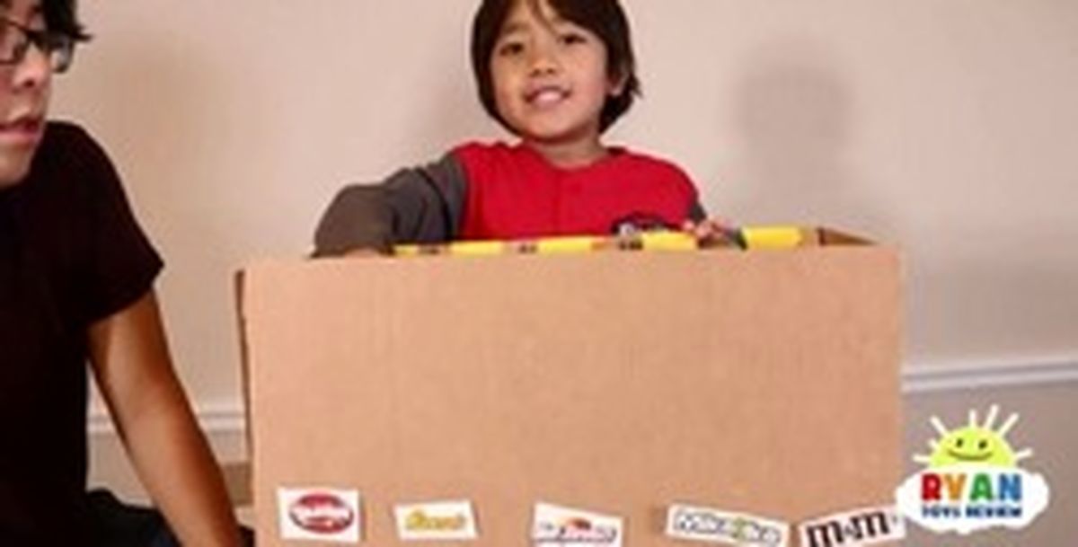 کودک مولتی میلیاردری که تنها ۷ سال دارد! +عکس