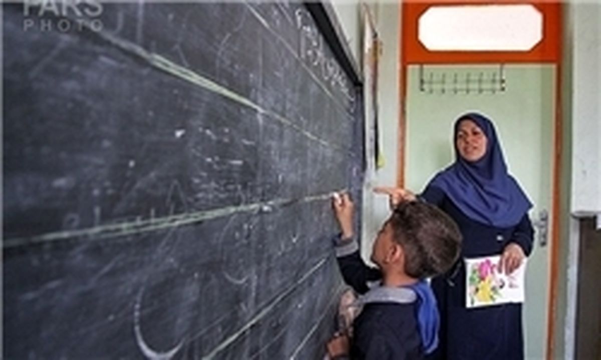 حقوق سه ماه تابستان معلمان حذف می‌شود؟ +عکس