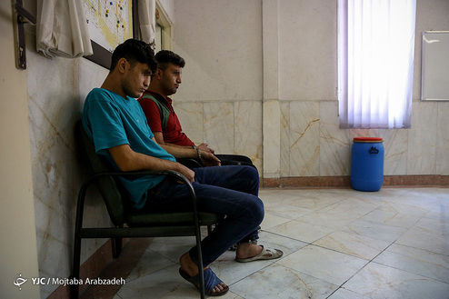 تصاویر: دستگیری برادران سارق خودرو