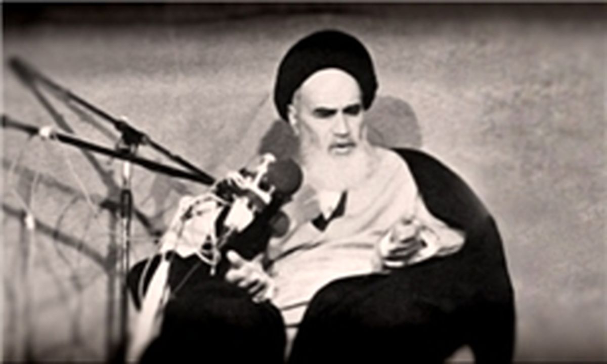 در بخش بانکی فاصله زیادی با افکار امام گرفتهایم