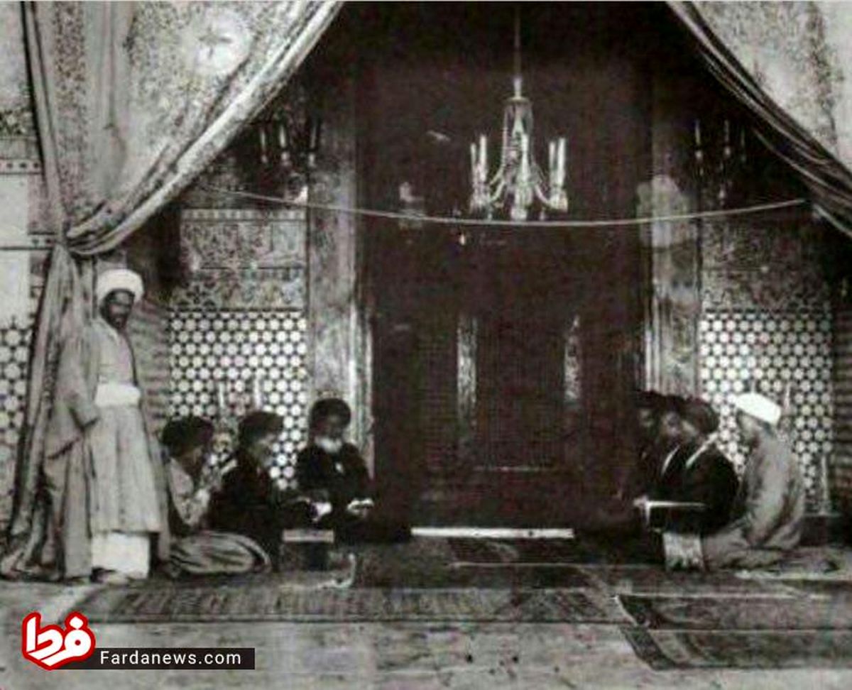 تصویر قدیمی از ضريح حرم حضرت معصومه(س)