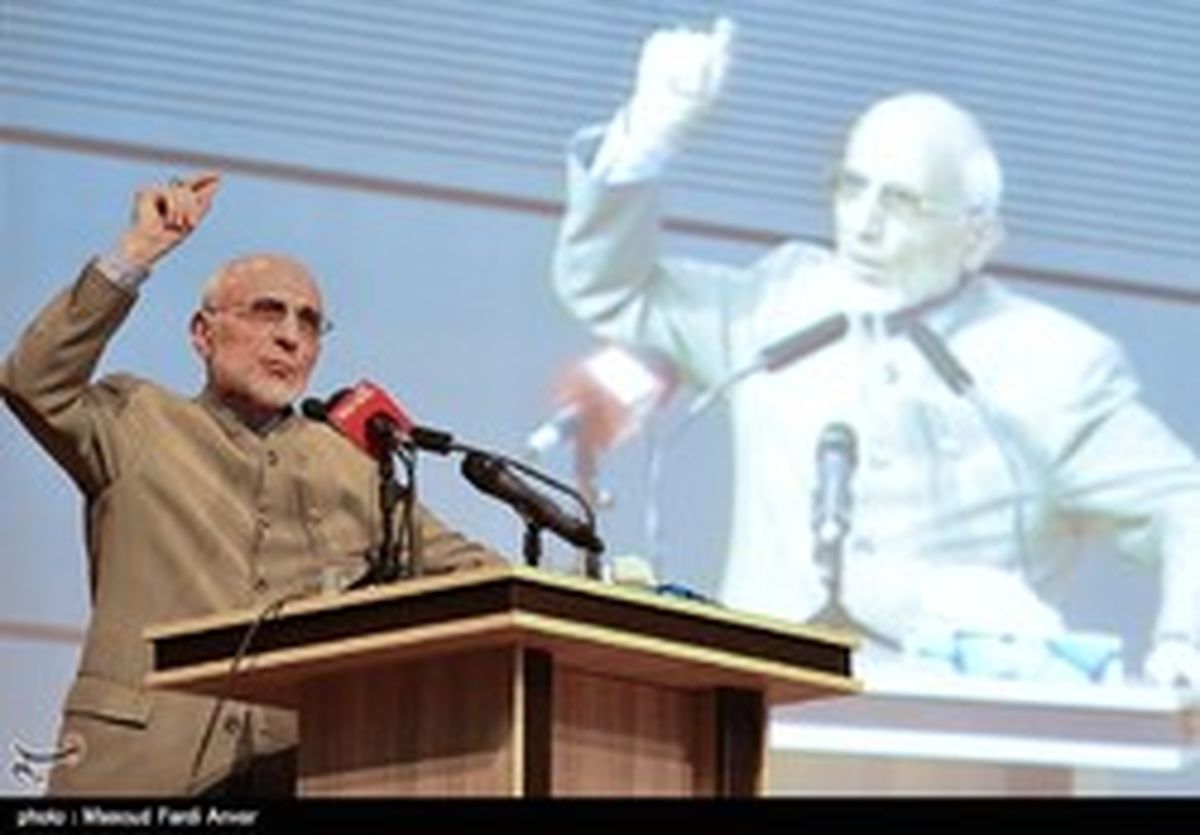 میرسلیم: آمریکا در بحث حقوق بشر منافع خود را دنبال می‌کند