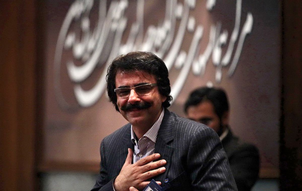 زين شاخه به آن شاخه پريدن هنر اوست!