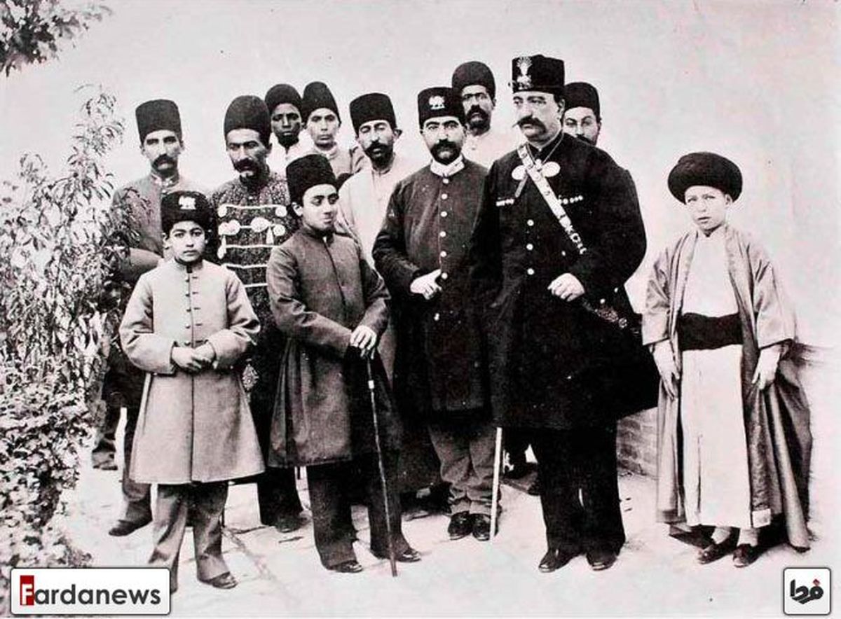 عکس/ناصرالدین شاه و پسر سومش